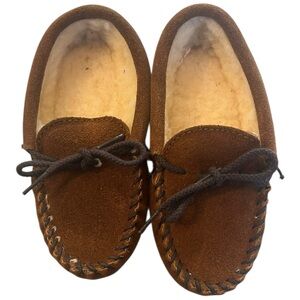 Minnetonka Brown Suede Kids Moccasins size 11
